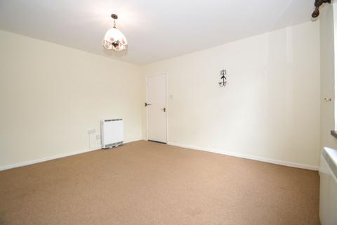 3 bedroom flat for sale, Lawn Road, Bristol BS16