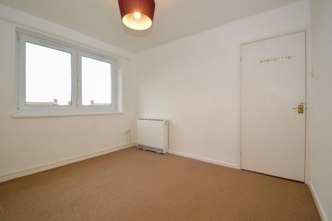 3 bedroom flat for sale, Lawn Road, Bristol BS16