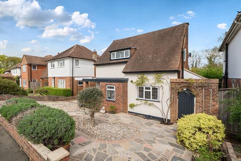 undefined, Bishops Close, Coulsdon CR5
