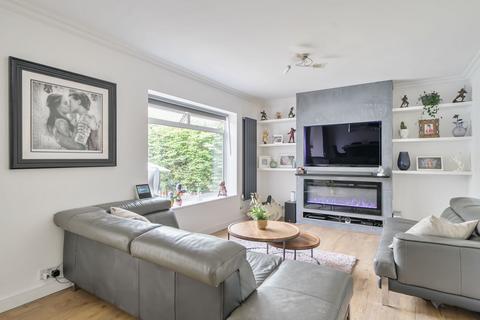 undefined, Bishops Close, Coulsdon CR5