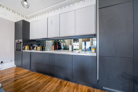2 bedroom apartment for sale, Palmeira Avenue, Hove, Hove