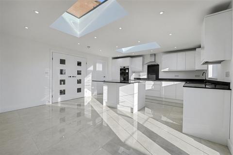 undefined, 155a, Coventry Road, Bulkington, Bedworth, CV12 9NB