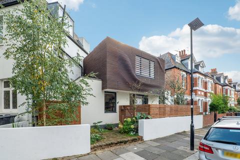3 bedroom detached house for sale, Fauconberg Road, Chiswick W4