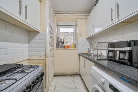 2 bedroom apartment for sale, Barnfield Road, Woolwich