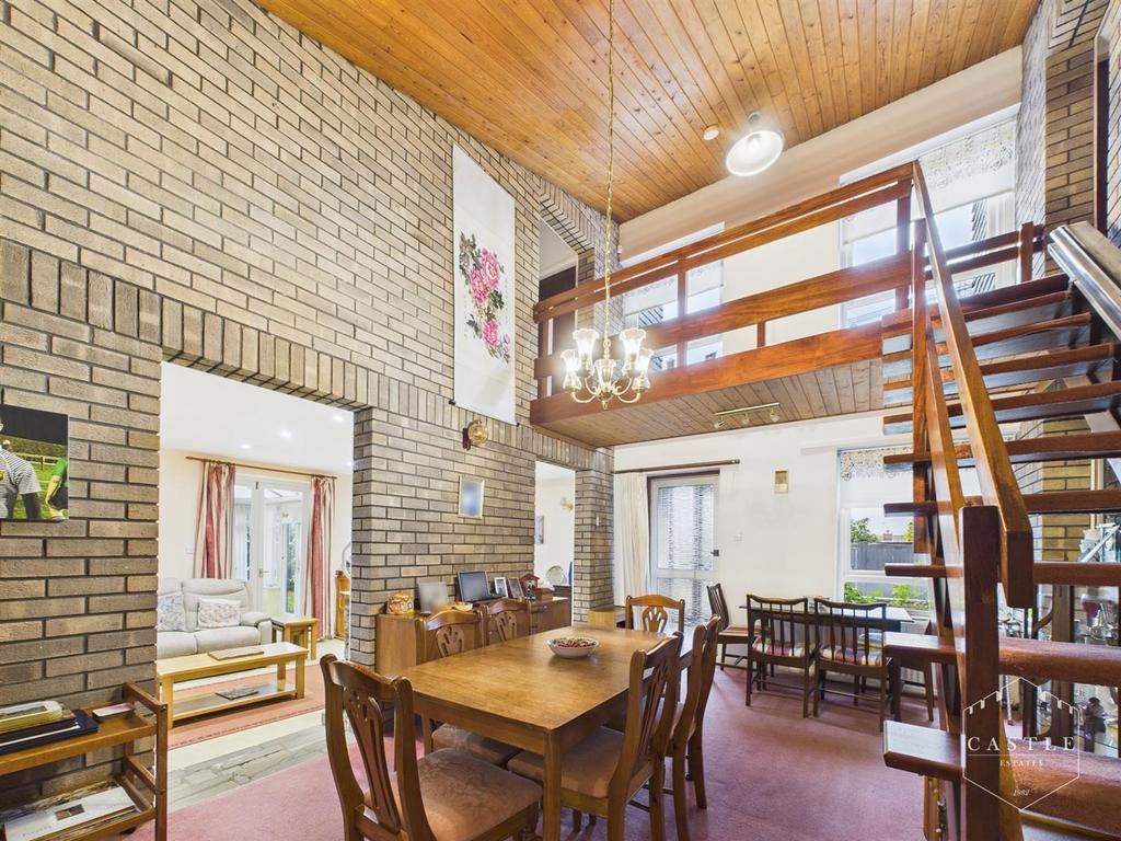 Reception dining room