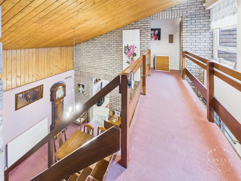 First floor landing