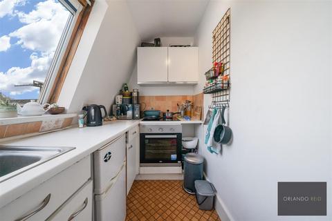 Studio for sale, Landor Road, Clapham