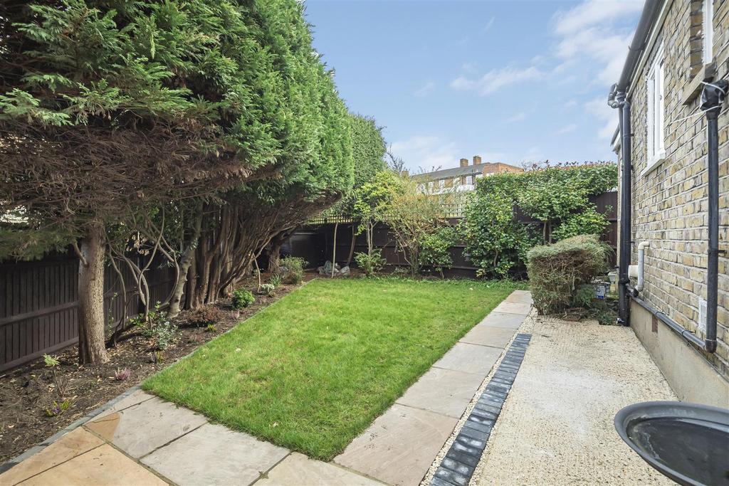 James Anderson - Penrhyn Crescent-2.JPG