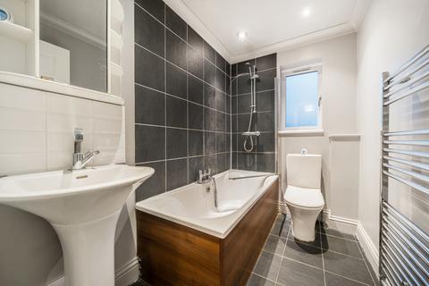 2 bedroom end of terrace house for sale, Gatcombe Close, Chatham, Kent