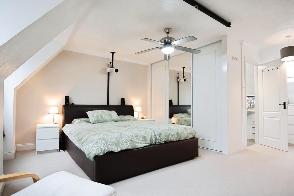 Principal Bedroom