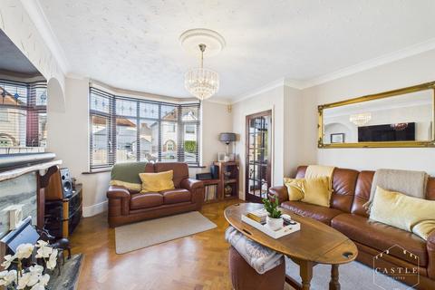 4 bedroom semi-detached house for sale, Sunnydale Road, Hinckley