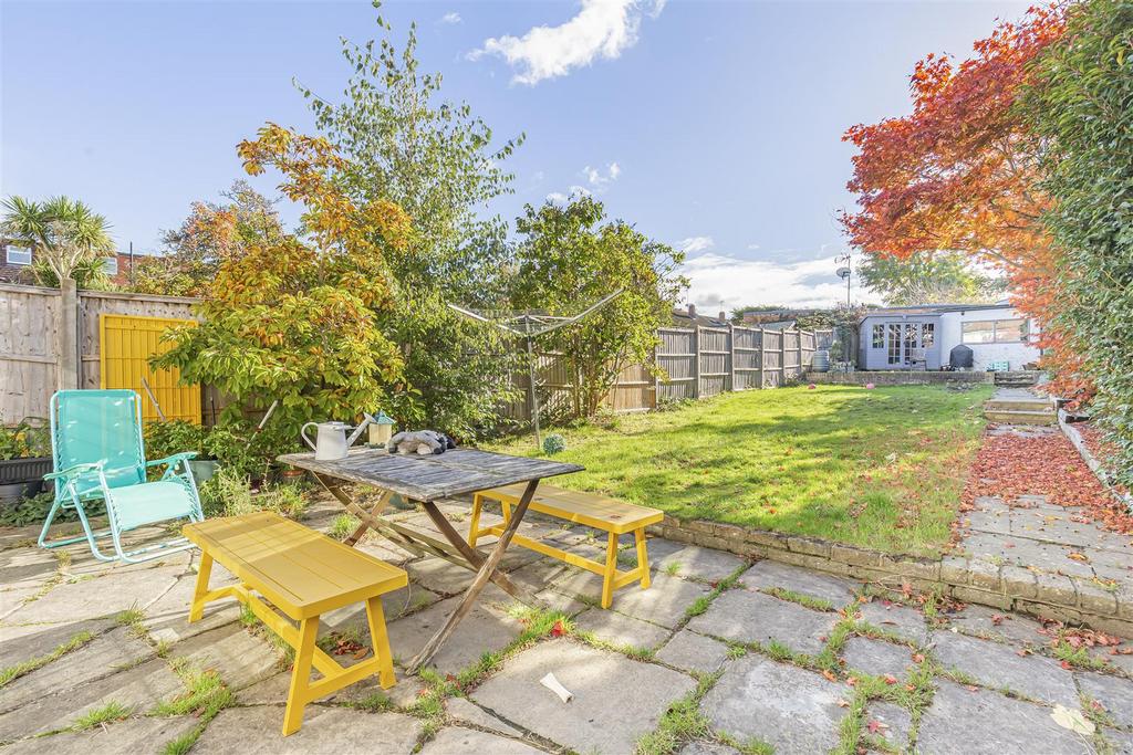 James anderson-575 upper richmond road-tw10  21 .j