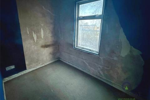 3 bedroom terraced house for sale, Tewson Road, London SE18