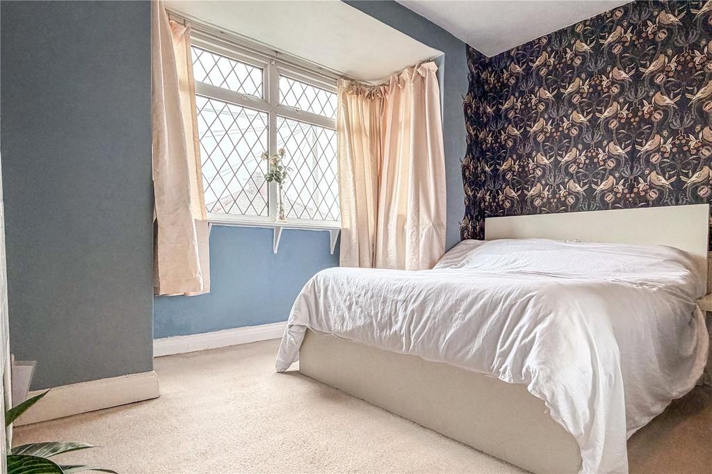 Bed 1