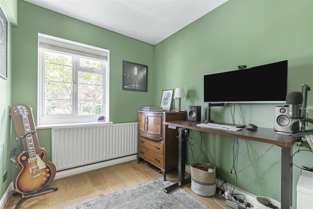 James anderson-31 deanhill court-sw14 1 .jpg