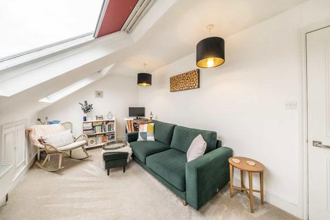 1 bedroom flat for sale, Undine Street, London SW17