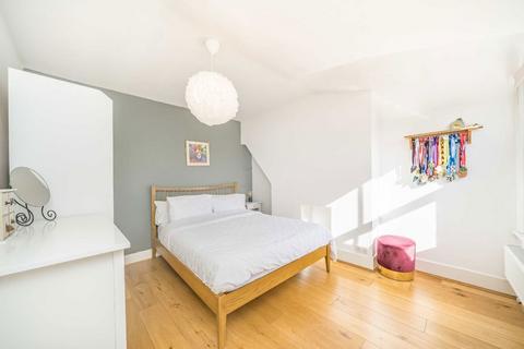 1 bedroom flat for sale, Undine Street, London SW17
