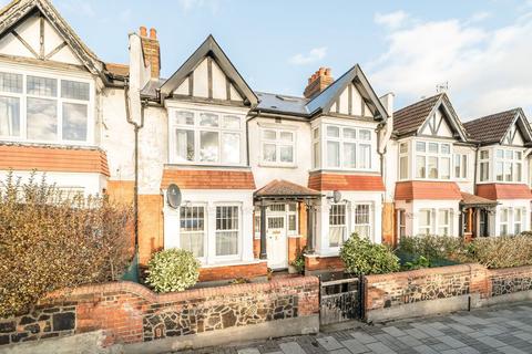 3 bedroom flat for sale, Beechcroft Road, London SW17