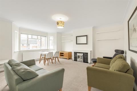 St. Leonards Court, East Sheen, SW14