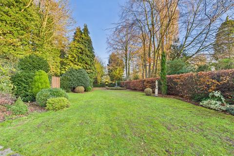 4 bedroom semi-detached house for sale, Beverley Road, Anlaby