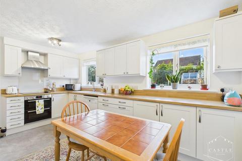 3 bedroom detached house for sale, Knapton Close, Hinckley