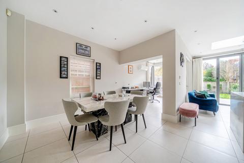 4 bedroom house for sale, Oatlands Chase, Weybridge, KT13