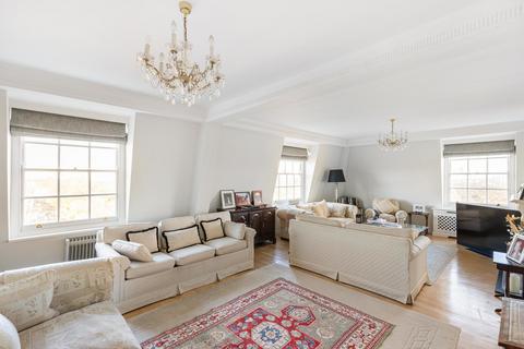 4 bedroom flat for sale, Rivermead Court, Ranelagh Gardens, London, SW6
