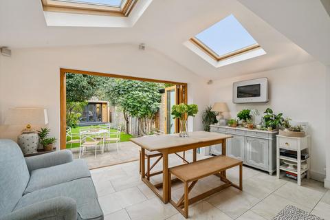 5 bedroom terraced house for sale, Glycena Road, London, SW11