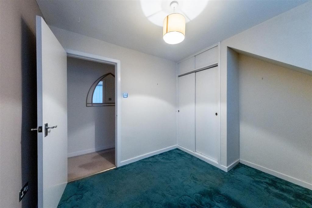 2 Cheryl Court-014.jpg