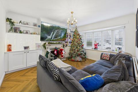 3 bedroom semi-detached house for sale, Randsfield Avenue, Brough
