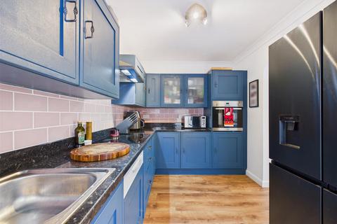 3 bedroom semi-detached house for sale, Randsfield Avenue, Brough