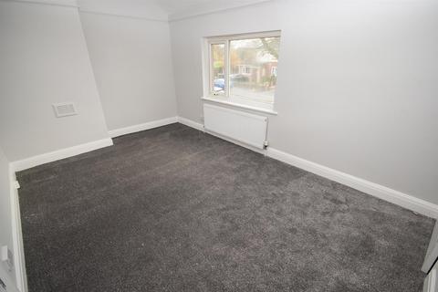 3 bedroom semi-detached house for sale, Barnfield Road West, Stockport