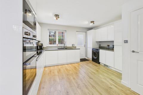 4 bedroom detached house for sale, Lowerdale, Elloughton