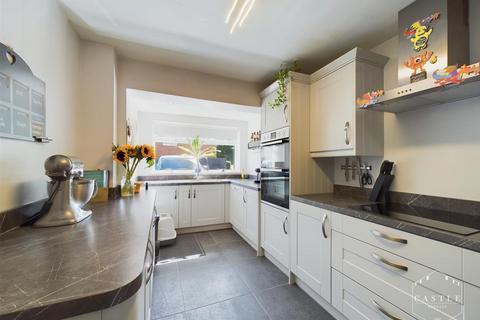 3 bedroom semi-detached house for sale, Equity Road East, Earl Shilton, Leicester