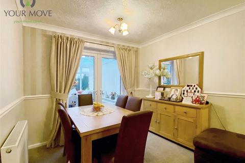 3 bedroom semi-detached house for sale, Wheathead Crescent, West Yorkshire BD22