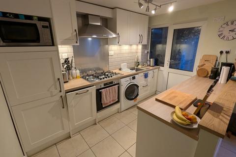 3 bedroom semi-detached house for sale, Prestbury Road, Loughborough, LE11
