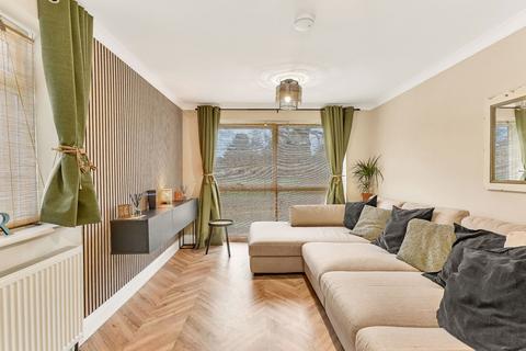4 bedroom terraced house for sale, Great Aldens, Bedford MK41