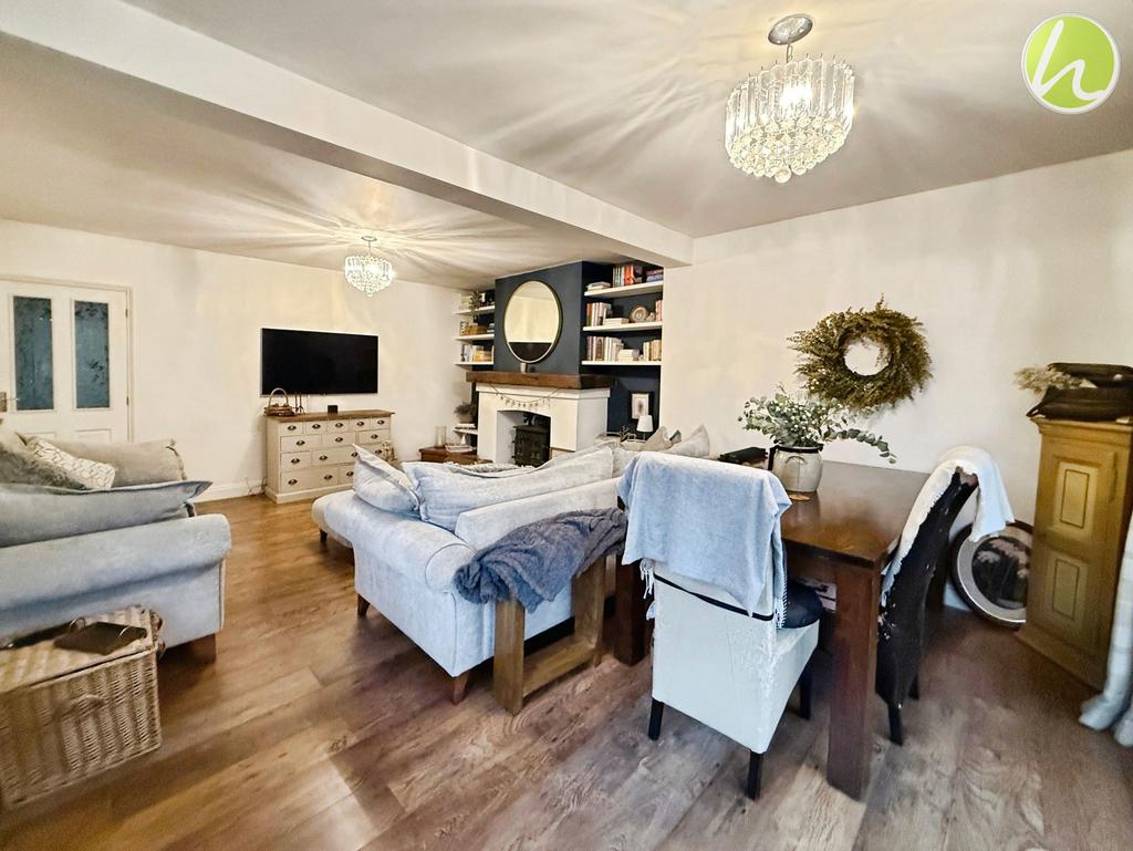 Living Room/ Dining Room