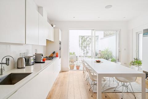 3 bedroom house for sale, Osiers Road, London SW18