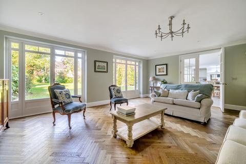 undefined, Manor Walk, Weybridge, KT13