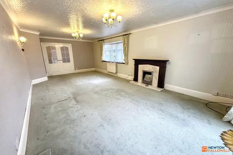 3 bedroom detached bungalow for sale, Gunthorpe Road, Gunthorpe, Peterborough, PE4