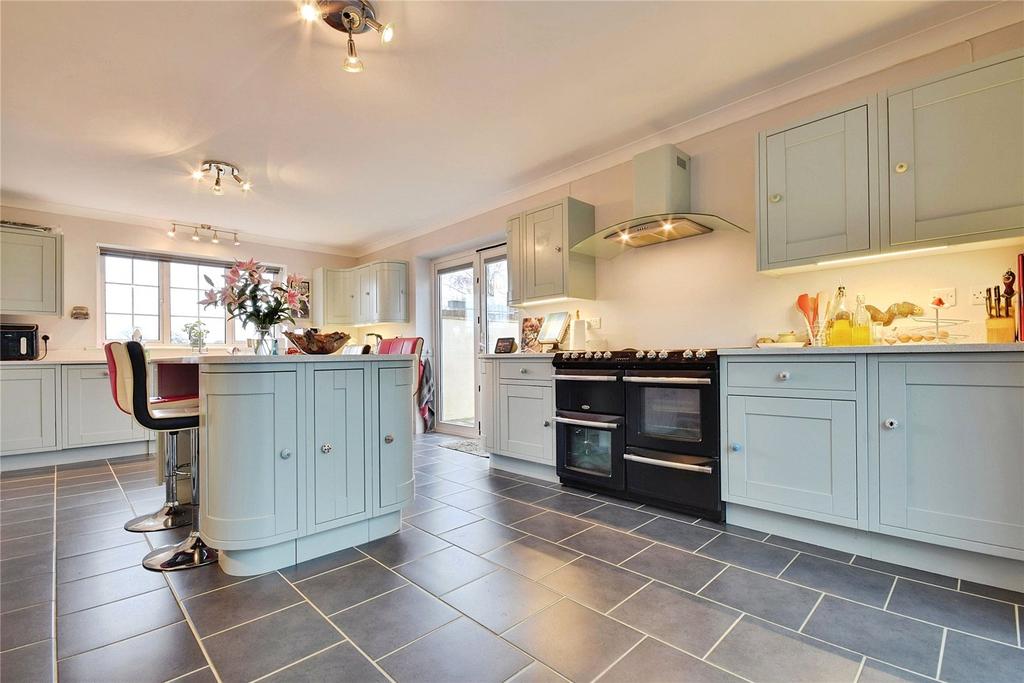 Kitchen/Breakfast