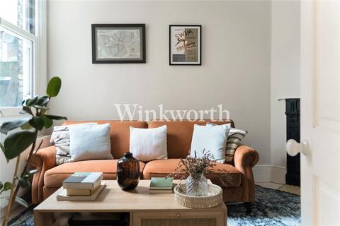 2 bedroom apartment for sale, Lyndhurst Road, London, N22