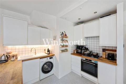 2 bedroom apartment for sale, Lyndhurst Road, London, N22