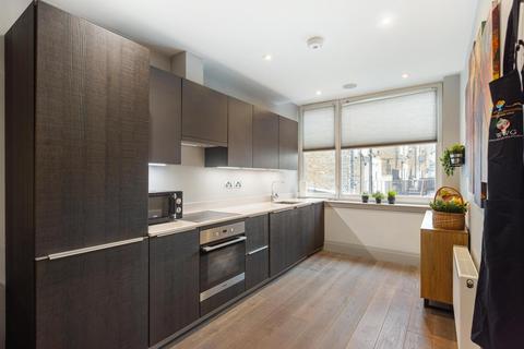 2 bedroom flat for sale, Fulham Road, London, SW6