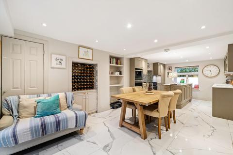 4 bedroom semi-detached house for sale, Lorn Road, London, SW9