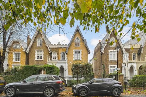 4 bedroom semi-detached house for sale, Lorn Road, London, SW9