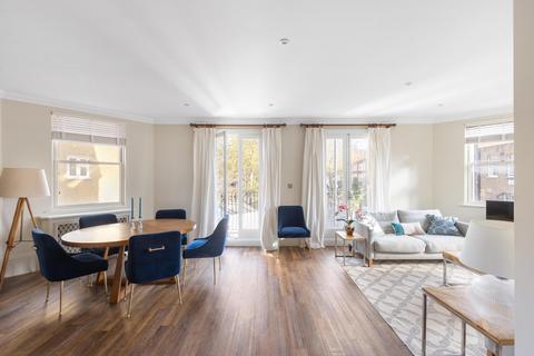 2 bedroom flat for sale, St Dionis House, New Kings Road, London, SW6