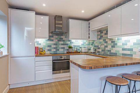2 bedroom house for sale, Brook Street, Tring