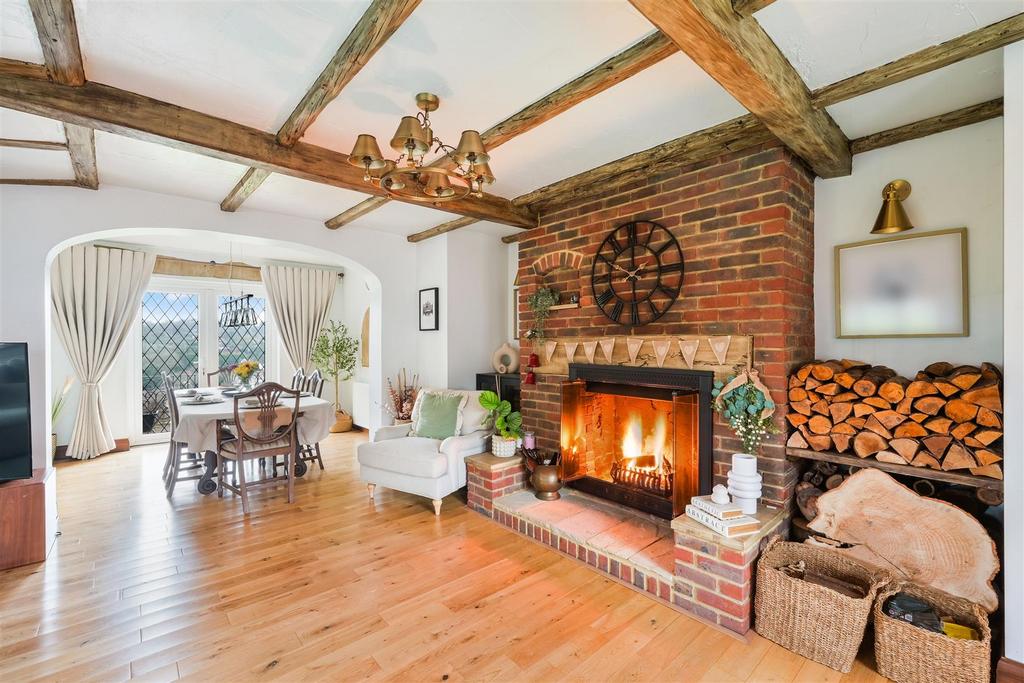 WOODPLACE LANE, 76  (8).jpg